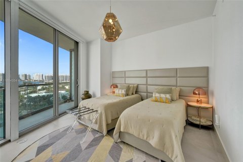 Condominio en alquiler en Sunny Isles Beach, Florida, 2 dormitorios, 141.68 m2 № 1356784 - foto 16