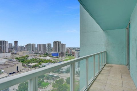 Condominio en venta en Miami, Florida, 1 dormitorio, 77.85 m2 № 1380352 - foto 24