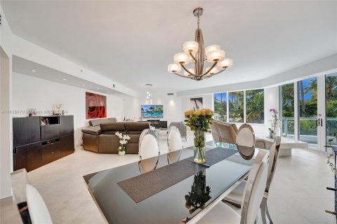 Condo in Aventura, Florida, 3 bedrooms  № 1315811 - photo 18