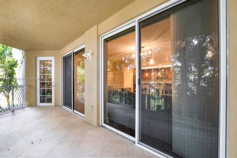 Condominio en venta en Hillsboro Beach, Florida, 3 dormitorios, 169.64 m2 № 878422 - foto 14