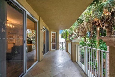 Condominio en venta en Hillsboro Beach, Florida, 3 dormitorios, 169.64 m2 № 878422 - foto 16