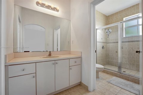 Copropriété à vendre à Pembroke Pines, Floride: 3 chambres, 149.85 m2 № 1316500 - photo 26