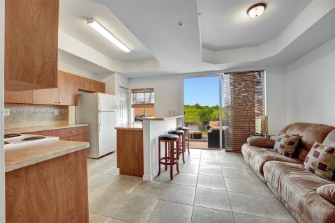 Copropriété à vendre à Pembroke Pines, Floride: 3 chambres, 149.85 m2 № 1316500 - photo 6