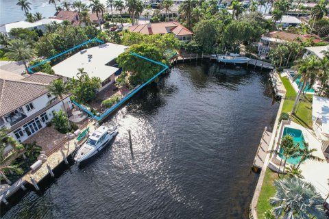 Villa ou maison à vendre à Pompano Beach, Floride: 5 chambres, 342.72 m2 № 878586 - photo 6