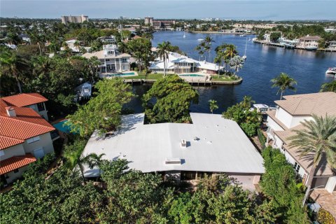Villa ou maison à vendre à Pompano Beach, Floride: 5 chambres, 342.72 m2 № 878586 - photo 8
