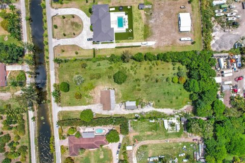 Terreno en venta en Miramar, Florida № 1210210 - foto 17