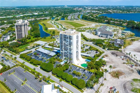 Condo in West Palm Beach, Florida, 2 bedrooms  № 1129072 - photo 5