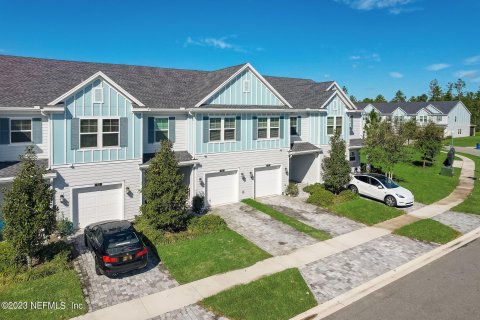 Villa ou maison à vendre à St. Johns, Floride: 3 chambres, 151.52 m2 № 801506 - photo 2