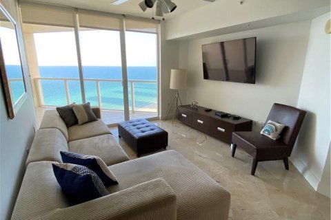 Copropriété à vendre à Sunny Isles Beach, Floride: 1 chambre, 92.9 m2 № 989233 - photo 11