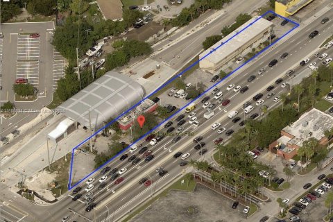 Propiedad comercial en venta en Cutler Bay, Florida № 1409386 - foto 3