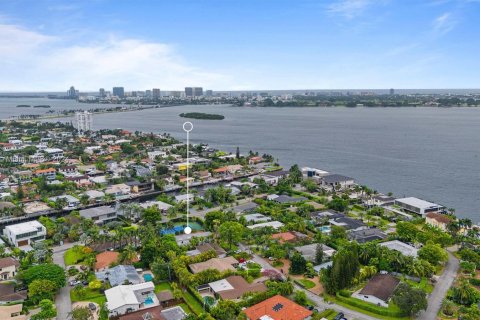 Terreno en venta en North Miami, Florida № 1409389 - foto 5