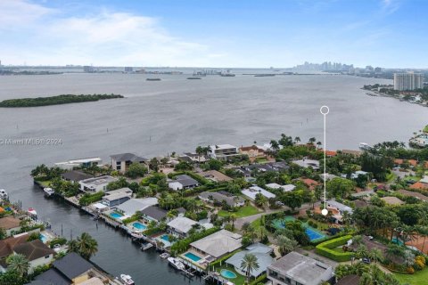 Terreno en venta en North Miami, Florida № 1409389 - foto 6