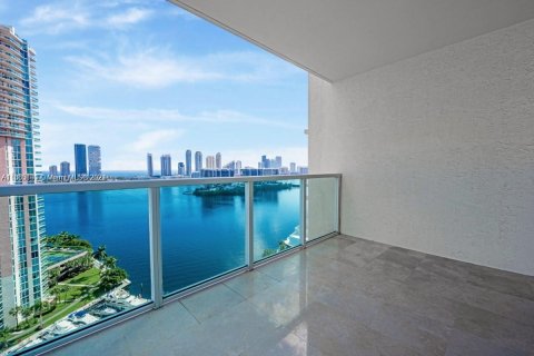 Condominio en alquiler en Aventura, Florida, 3 dormitorios, 173.36 m2 № 1377452 - foto 6