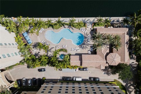 Copropriété à louer à Aventura, Floride: 3 chambres, 173.36 m2 № 1377452 - photo 29