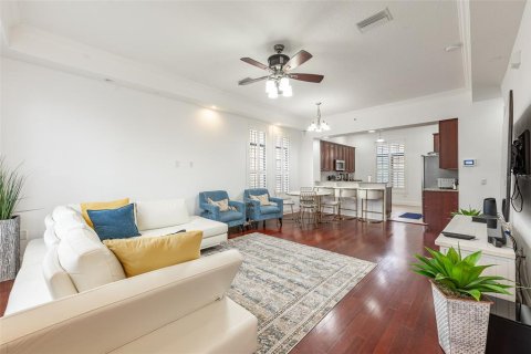 Touwnhouse à vendre à Tampa, Floride: 3 chambres, 193.05 m2 № 929065 - photo 16