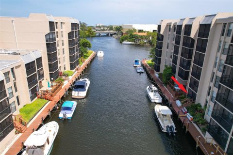 Condo in Boca Raton, Florida, 2 bedrooms  № 1189643 - photo 2