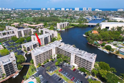 Copropriété à vendre à Boca Raton, Floride: 2 chambres, 101.73 m2 № 1189643 - photo 6