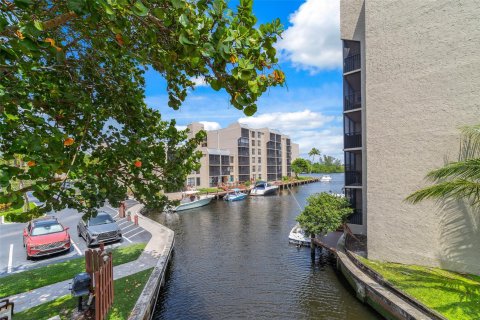 Condo in Boca Raton, Florida, 2 bedrooms  № 1189643 - photo 22