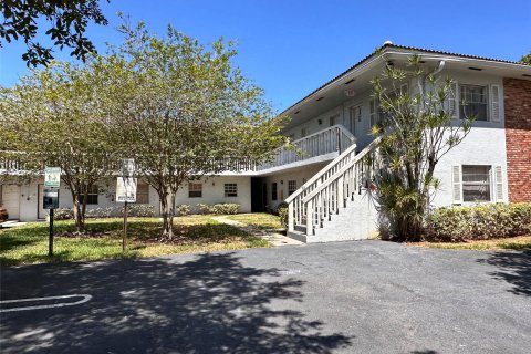 Copropriété à vendre à Coral Springs, Floride: 1 chambre, 48.68 m2 № 1189603 - photo 2