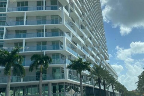 Condominio en venta en Sunrise, Florida, 2 dormitorios, 100.15 m2 № 1348263 - foto 2