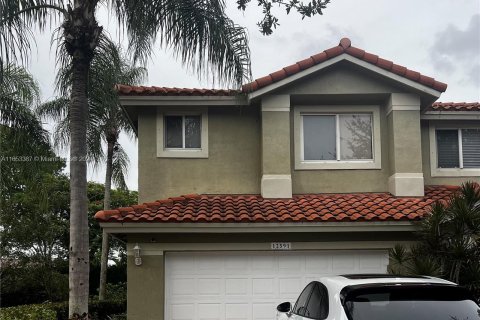 Adosado en alquiler en Coral Springs, Florida, 3 dormitorios, 175.59 m2 № 1348264 - foto 1