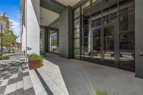 Condominio en alquiler en Miami, Florida, 1 dormitorio № 1348194 - foto 2