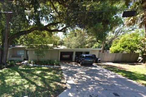 Casa en venta en Tampa, Florida, 3 dormitorios, 199 m2 № 1333857 - foto 1