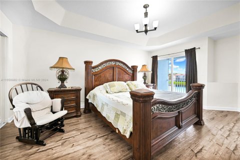 Touwnhouse à louer à Doral, Floride: 4 chambres, 195.56 m2 № 1357286 - photo 10