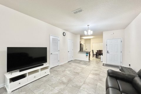 House in St. Johns, Florida 2 bedrooms, 125.05 sq.m. № 847790 - photo 4