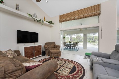 Villa ou maison à vendre à Punta Gorda, Floride: 3 chambres, 161.37 m2 № 1374041 - photo 12