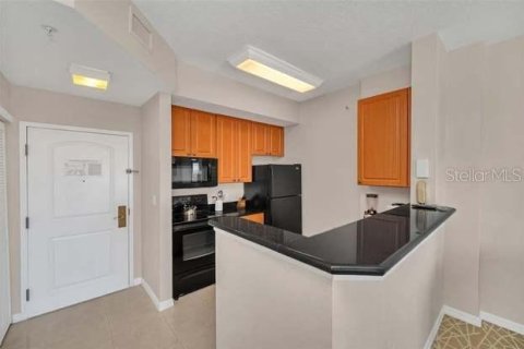 Condo in Orlando, Florida, 1 bedroom  № 1390997 - photo 7