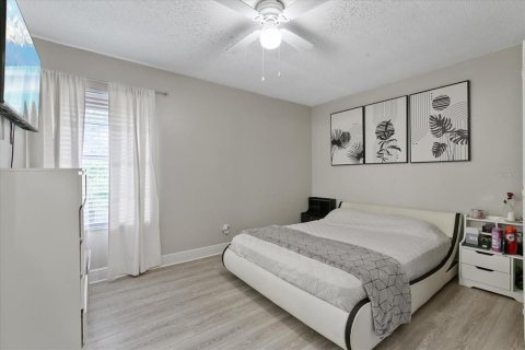 Touwnhouse à vendre à Brandon, Floride: 3 chambres, 116.69 m2 № 1390972 - photo 24