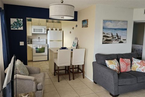 Condominio en venta en Bradenton, Florida, 1 dormitorio, 69.68 m2 № 1390938 - foto 6