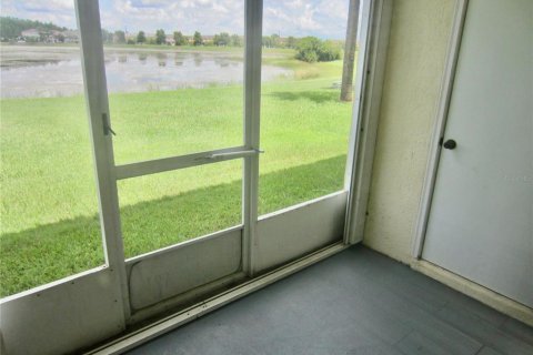 Copropriété à vendre à Orlando, Floride: 2 chambres, 94.11 m2 № 1390999 - photo 16