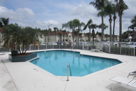 Condominio en venta en Orlando, Florida, 2 dormitorios, 94.11 m2 № 1390999 - foto 14