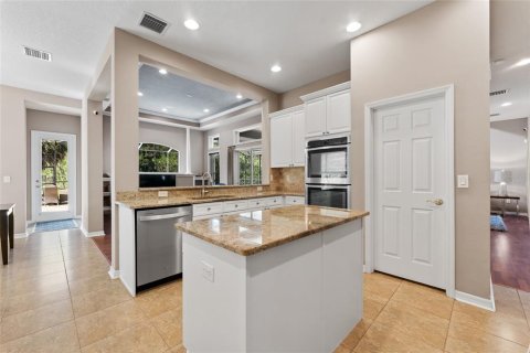 Casa en venta en Tampa, Florida, 5 dormitorios, 315.5 m2 № 1314973 - foto 20