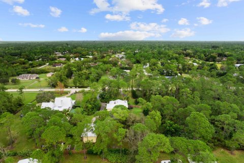 House in Jupiter, Florida 4 bedrooms, 222.59 sq.m. № 970393 - photo 30