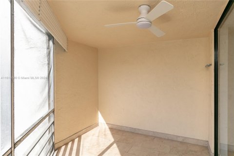 Copropriété à vendre à North Miami Beach, Floride: 1 chambre, 83.05 m2 № 1236282 - photo 22