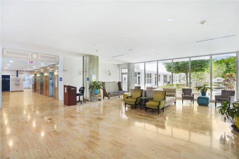 Condominio en venta en Miami Beach, Florida, 2 dormitorios, 105.35 m2 № 1325945 - foto 29