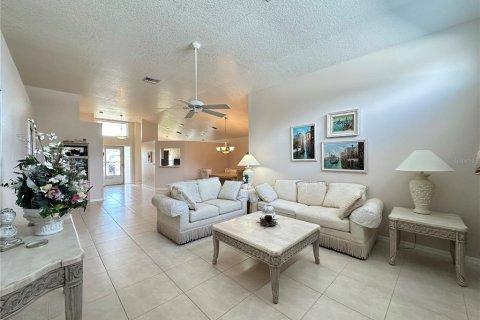 Casa en venta en Hudson, Florida, 3 dormitorios, 167.5 m2 № 1336876 - foto 5