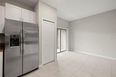 Adosado en venta en Sun City Center, Florida, 3 dormitorios, 154.5 m2 № 1350406 - foto 14