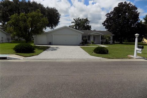 Villa ou maison à vendre à Summerfield, Floride: 2 chambres, 115.94 m2 № 1351112 - photo 1