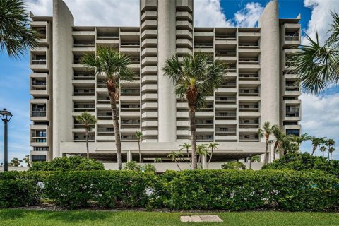 Copropriété à vendre à Clearwater, Floride: 1 chambre, 82.22 m2 № 1351147 - photo 1