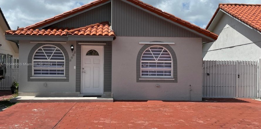 Villa ou maison à Hialeah, Floride 3 chambres, 118.36 m2 № 1348767