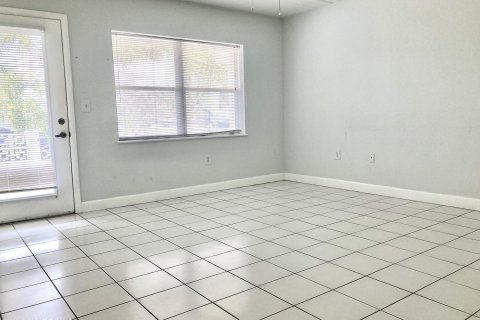 Appartement à louer à Jacksonville Beach, Floride: 1 chambre, 66.89 m2 № 768154 - photo 5