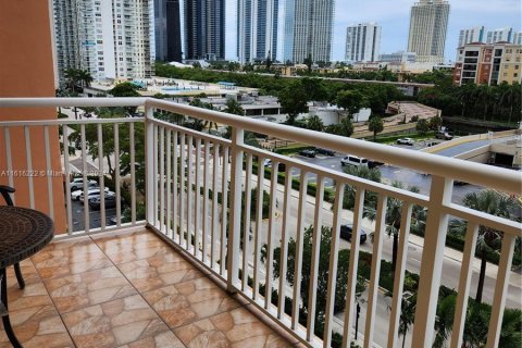 Condo in Sunny Isles Beach, Florida, 2 bedrooms  № 1237752 - photo 20