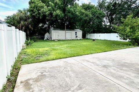 House in Tampa, Florida 3 bedrooms, 134.71 sq.m. № 1315486 - photo 19