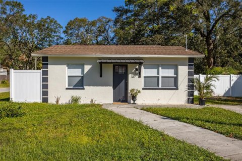 House in Tampa, Florida 2 bedrooms, 57.97 sq.m. № 1419069 - photo 29