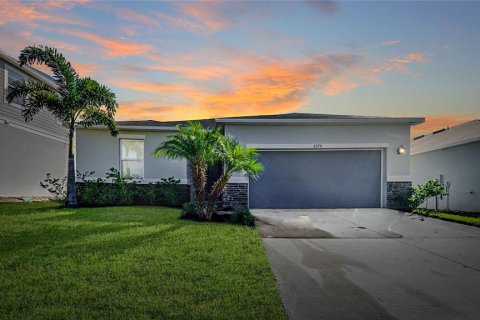 Villa ou maison à vendre à Davenport, Floride: 4 chambres, 184.23 m2 № 1286923 - photo 1