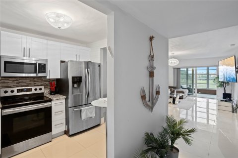 Condominio en venta en Sunrise, Florida, 1 dormitorio, 69.68 m2 № 945681 - foto 29